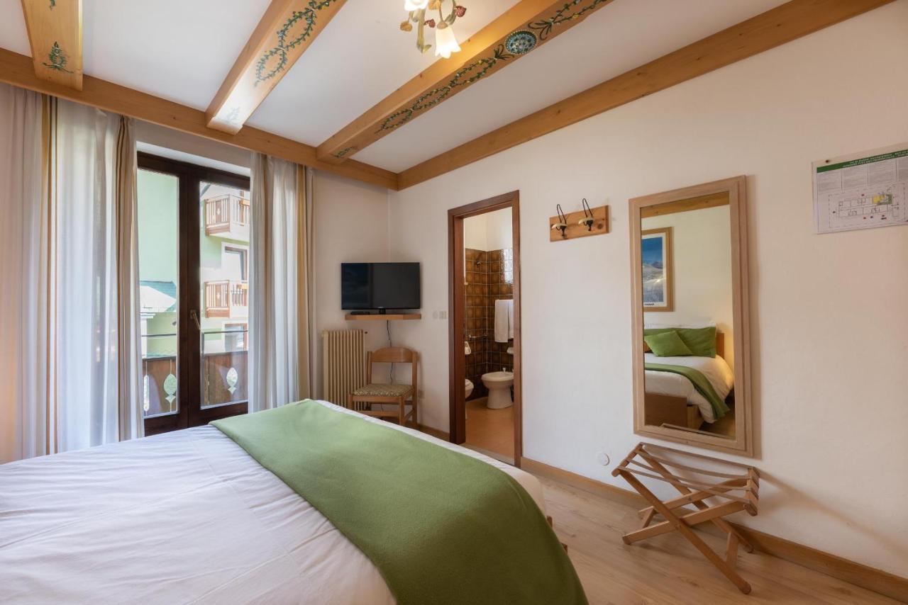 Hotel Ghezzi Andalo Esterno foto